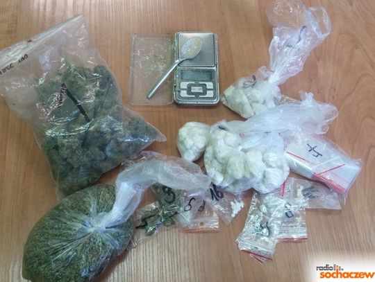 31 latek wpadł w ręce policji - miał znaczną ilość narkotyków