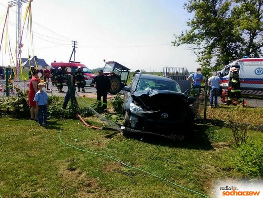 38 letni pijany mężczyzna spowodował wypadek ciągnikiem.