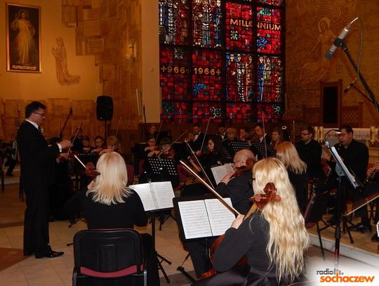 Camerata Mazovia na rocznicę chrztu Polski - Materiał Reporterski