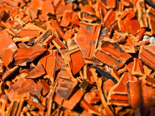 Co warto wiedzieć o kontenerach na gruz?