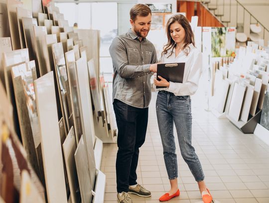 Czy warto robić zakupy w sklepie budowlanym online? Sklep Remontownia24 jako przykład