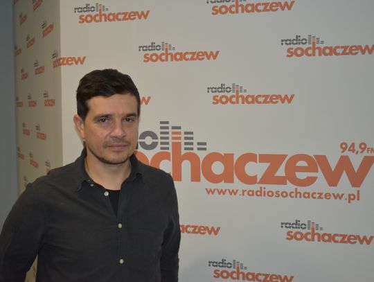 Dawid Żakowski, reżyser z Sochaczewa, wskazany do Paszportu Polityki