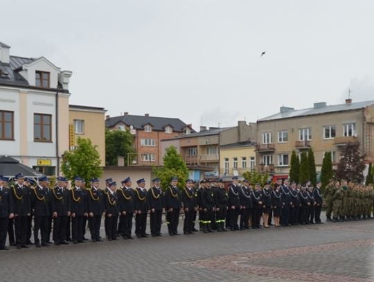 Deszczowe strażackie święto