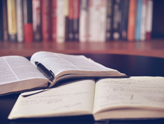 Dowiedz się, w jakim wydawnictwie najlepiej wydać książkę