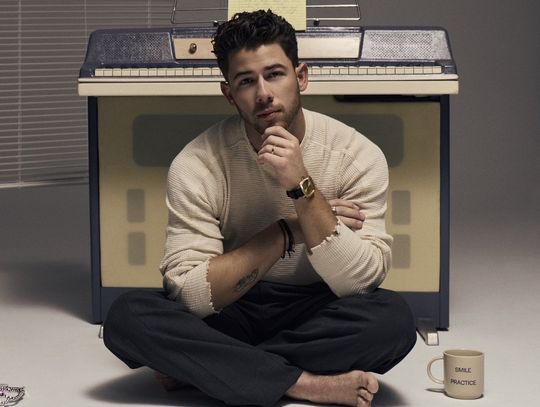 „Gut Punch” – Nick Jonas z mocnym otwarciem roku