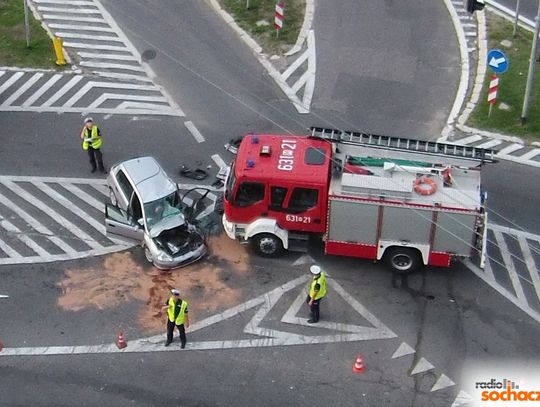 Jadąca do wypadku straż pożarna sama ofiarą wypadku