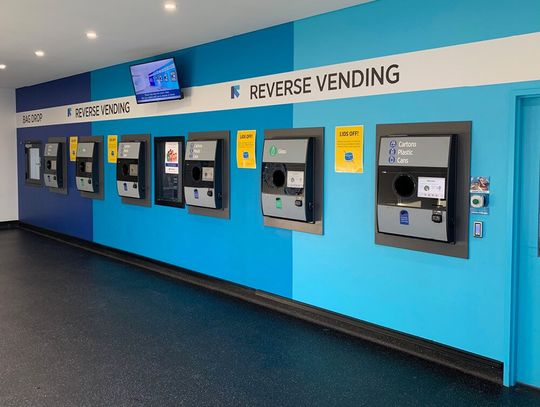 Jak działają recyklomaty od TOMRA Collection?