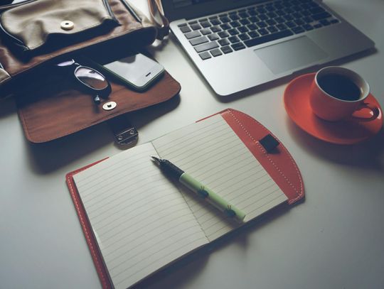 Jak wybrać idealne gadżety reklamowe dla swojej firmy?