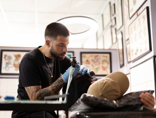 Jak wybrać najlepsze studio tatuażu w Warszawie? Dowiedz się, na co zwracać uwagę