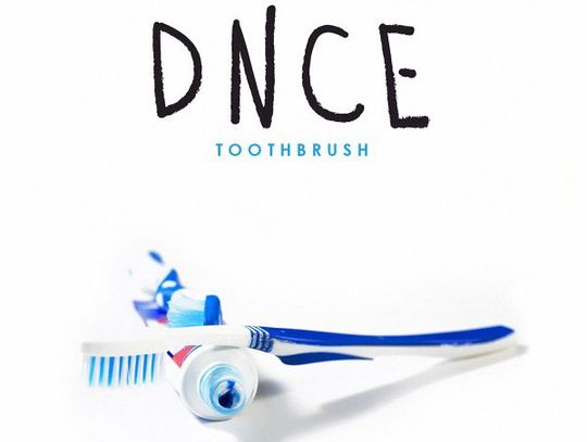 NOWOŚĆ NA 94,9FM: DNCE – TOOTHBRUSH
