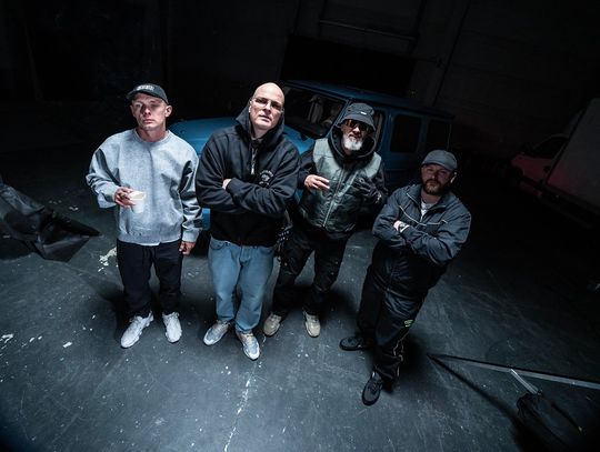 Paluch i Chris Carson łączą siły z legendami sceny - Wilkiem WDZ i Włodim