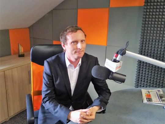 Pamiętajcie o wymianie dowodów osobistych! [ROZMOWA]