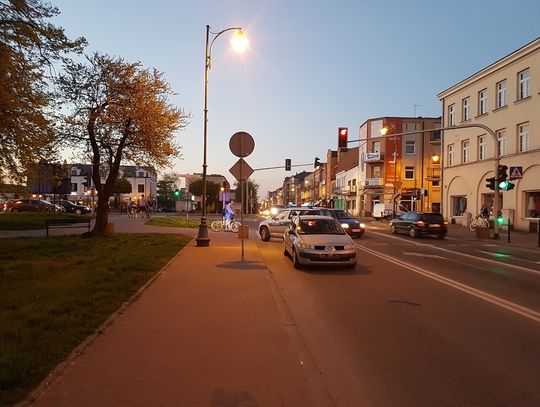 Potrącenie kobiety na pasach