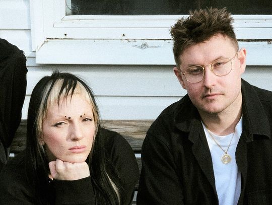 Powrót do przyszłości czyli Sarsa, kuqe 2115 i @atutowy robią „Naucz mnie” OD NOWA!