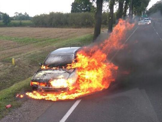 Pożar samochodu osobowego w Janowie