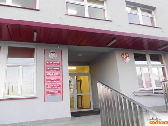 Radny społecznikiem, społecznik radnym?