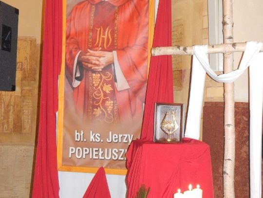 Relikwie ks. Jerzego Popiełuszki w sochaczewskim kościele