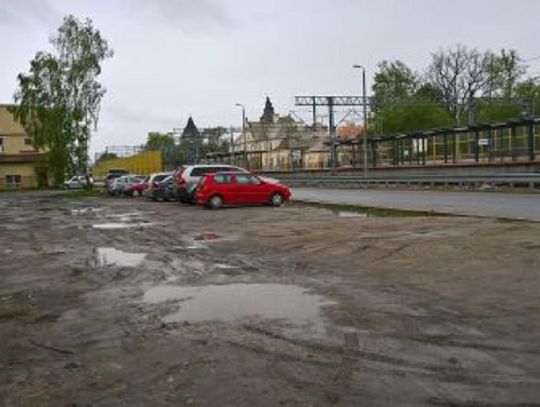 Ruszyła budowa nowych parkingów w Żyrardowie