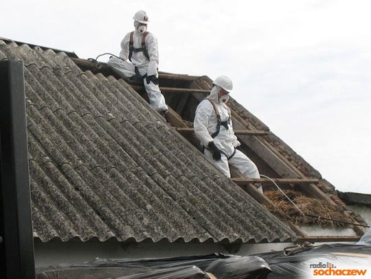 Sochaczew: Ponad 1500 ton azbestu do utylizacji