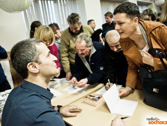 Tłumy po wiedzę na promocji książki o Młodzieszynie