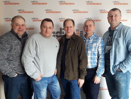 TO MASZ w sobotę: Zespół Chorus odwiedził Radio Sochaczew