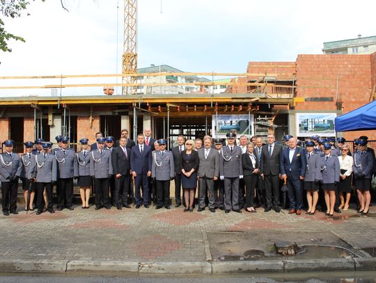 Uroczyste wmurowanie aktu erekcyjnego pod nowy budynek KPP Sochaczew