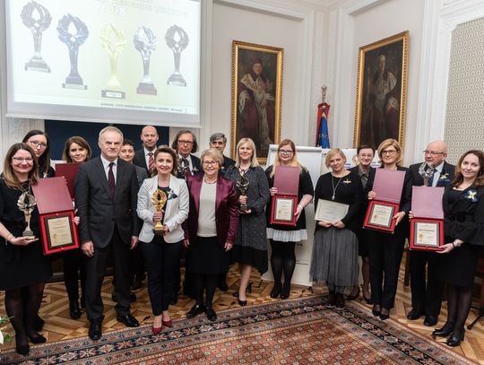 Urząd marszałkowski liderem zarządzania zasobami ludzkimi - 7 dni na Mazowszu