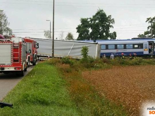 Wypadek na przejeździe kolejowym między Sochaczewem a Teresinem