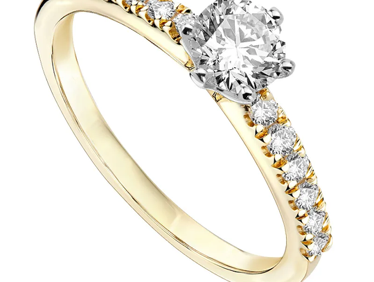 Złote pierścionki zaręczynowe - klasyka oświadczyn