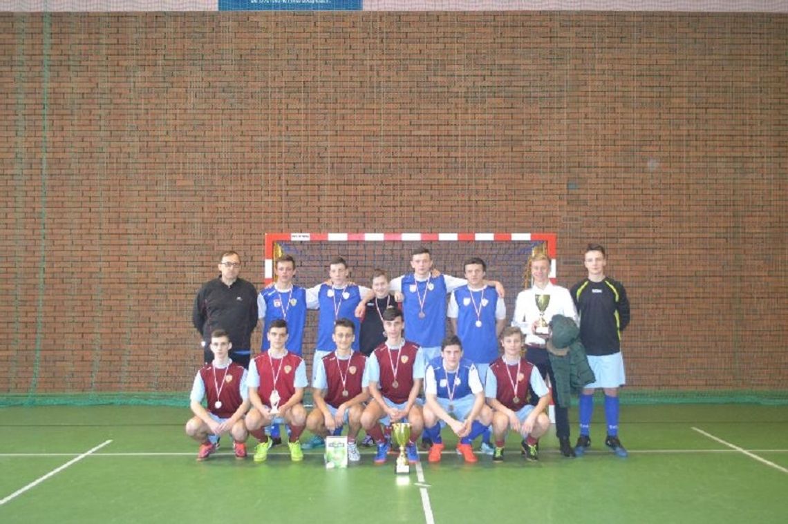 Akademia Piłkarska Sochaczew wygrywa turniej w Iłowie 