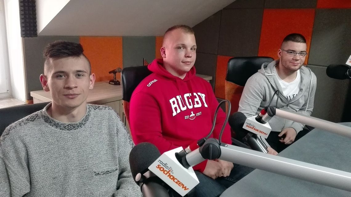 Bartek Sadowski, Norbert Okoniewski i Patryk Paradowski - 01.04.2017 Bartek Sadowski, Norbert Okoniewski i Patryk Paradowski - 01.04.2017