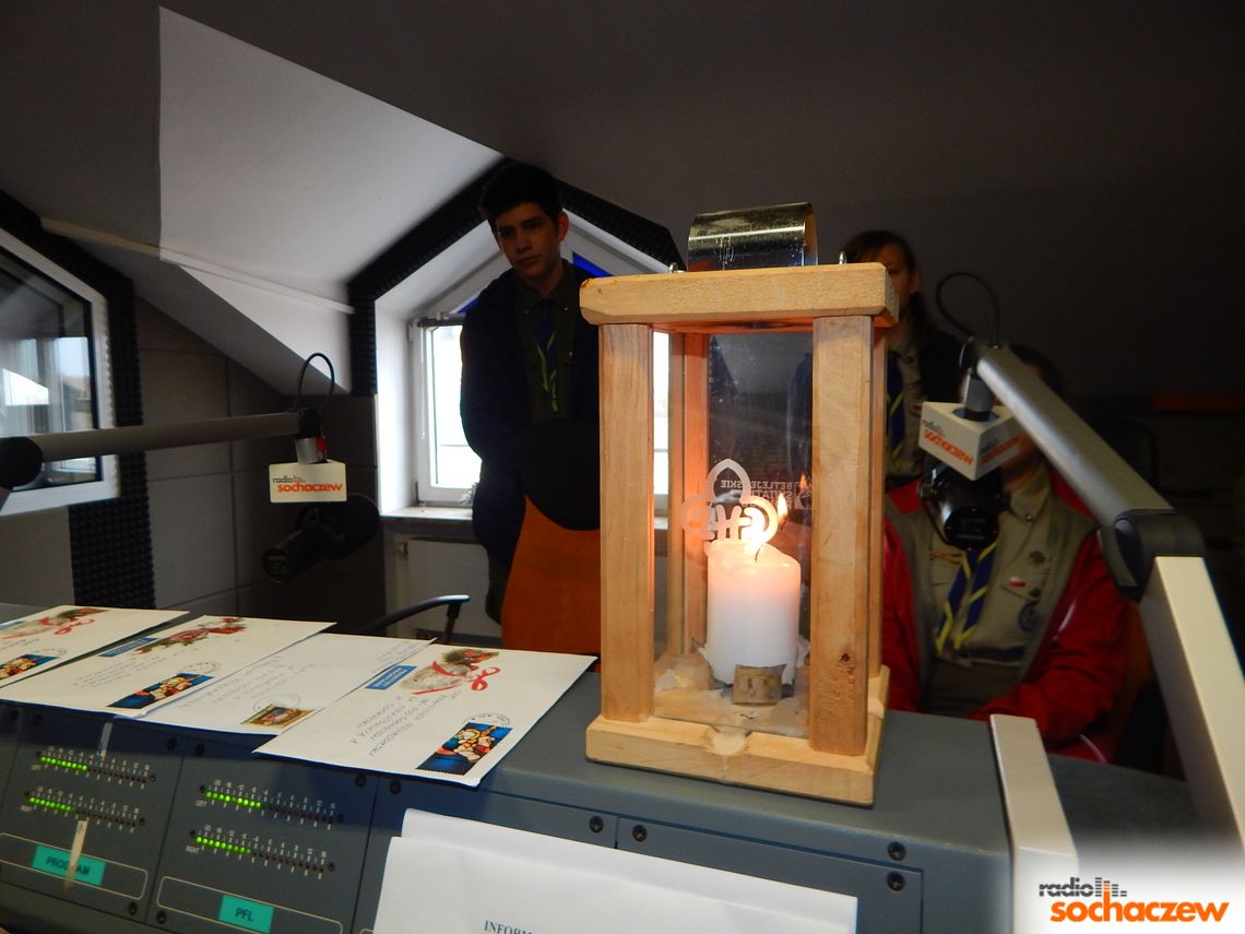 Betlejemskie Światło Pokoju w Radiu Sochaczew Betlejemskie Światło Pokoju w Radiu Sochaczew