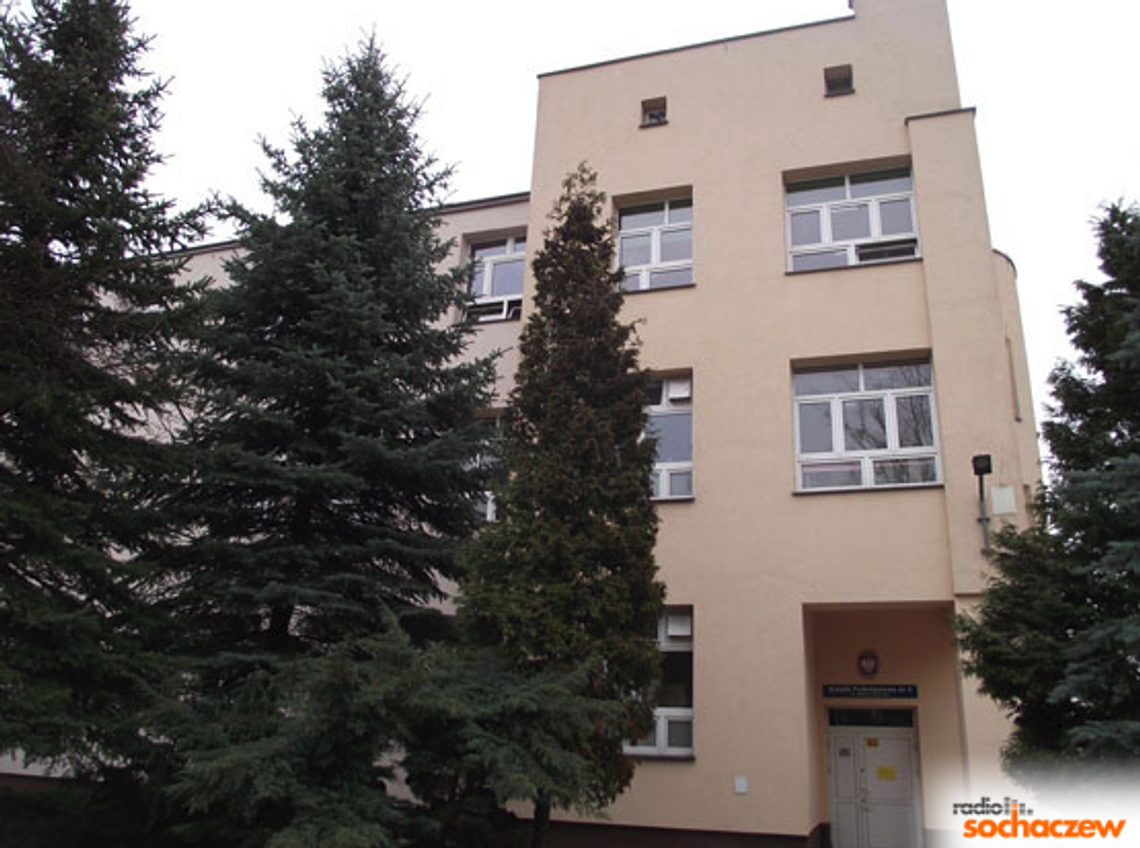 Błonie: Rozbudowa SP 1 trwa w najlepsze