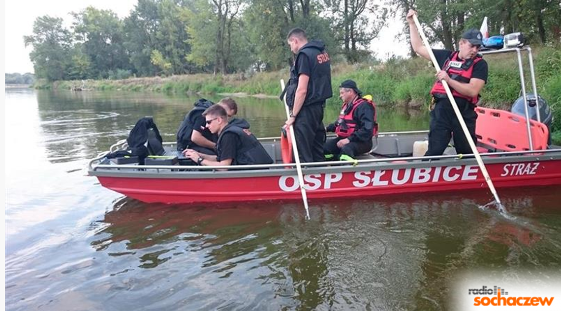Chciał ratować dziecko przed utonięciem - porwał go nurt i zaginął