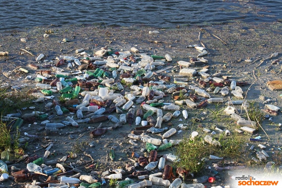 Co płynęło Utratą? Interwencja strażaków Co płynęło Utratą? Interwencja strażaków