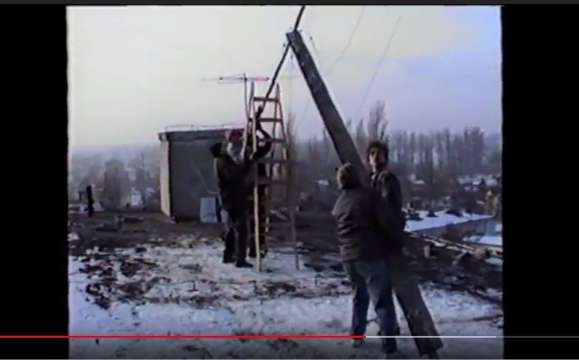 [FILM] Stawianie masztu Radia Sochaczew (dawniej Fama Sochaczew) - 30 stycznia 1993 