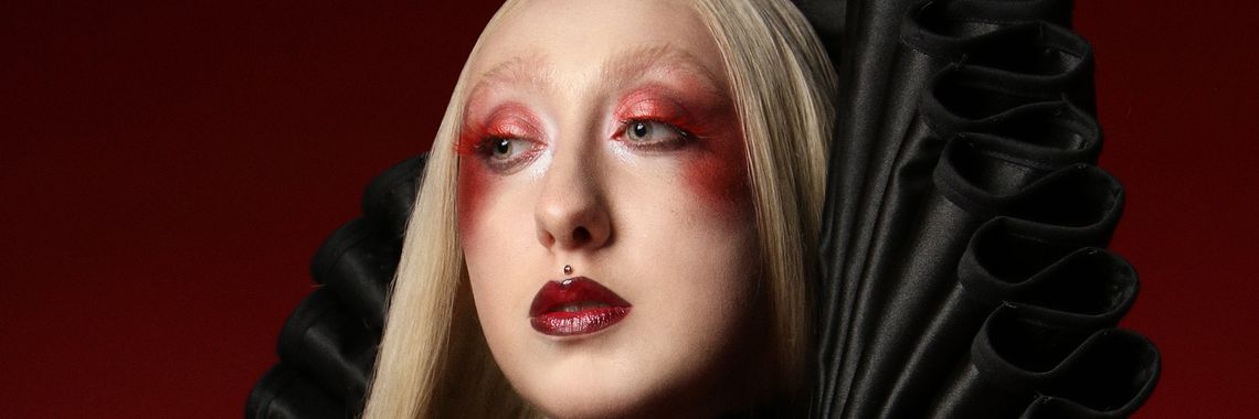 Luna z mikołajkowymi prezentami dla fanów