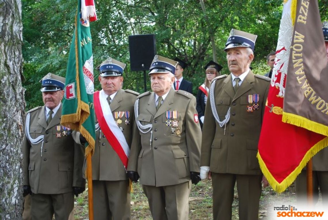 Pamięci pomordowanych żołnierzy 