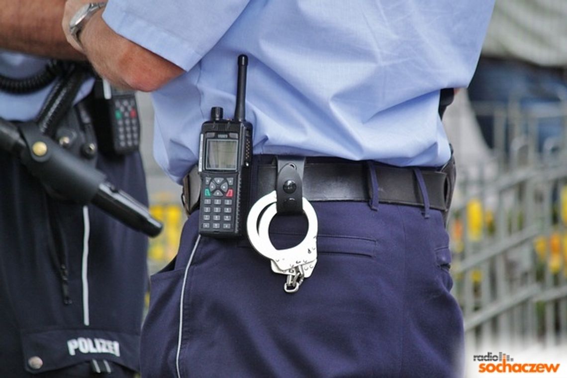 Policjanci po służbie zatrzymali 18 letniego sprawcę rozboju Policjanci po służbie zatrzymali 18 letniego sprawcę rozboju