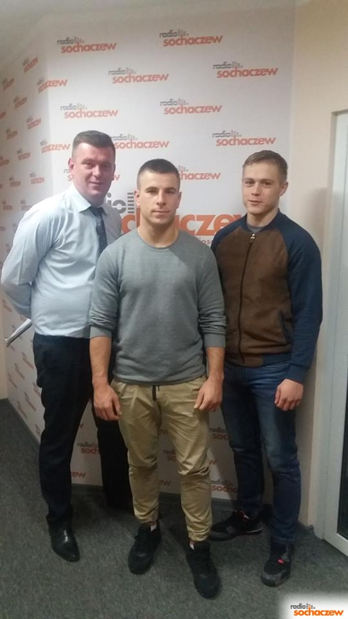 Rugbiści z wizytą u Tomasza Marciniaka Rugbiści z wizytą u Tomasza Marciniaka