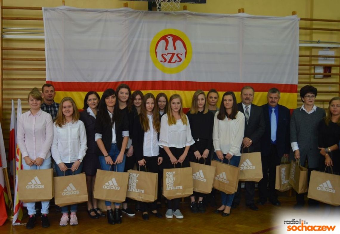 Sochaczew: Podsumowanie szkolnego roku sportowego w zespole szkół im. F. Chopina