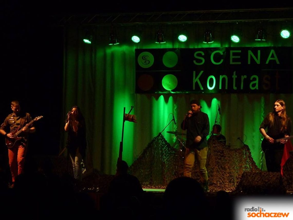 Śpiewali i recytowali w patriotycznym duchu Śpiewali i recytowali w patriotycznym duchu