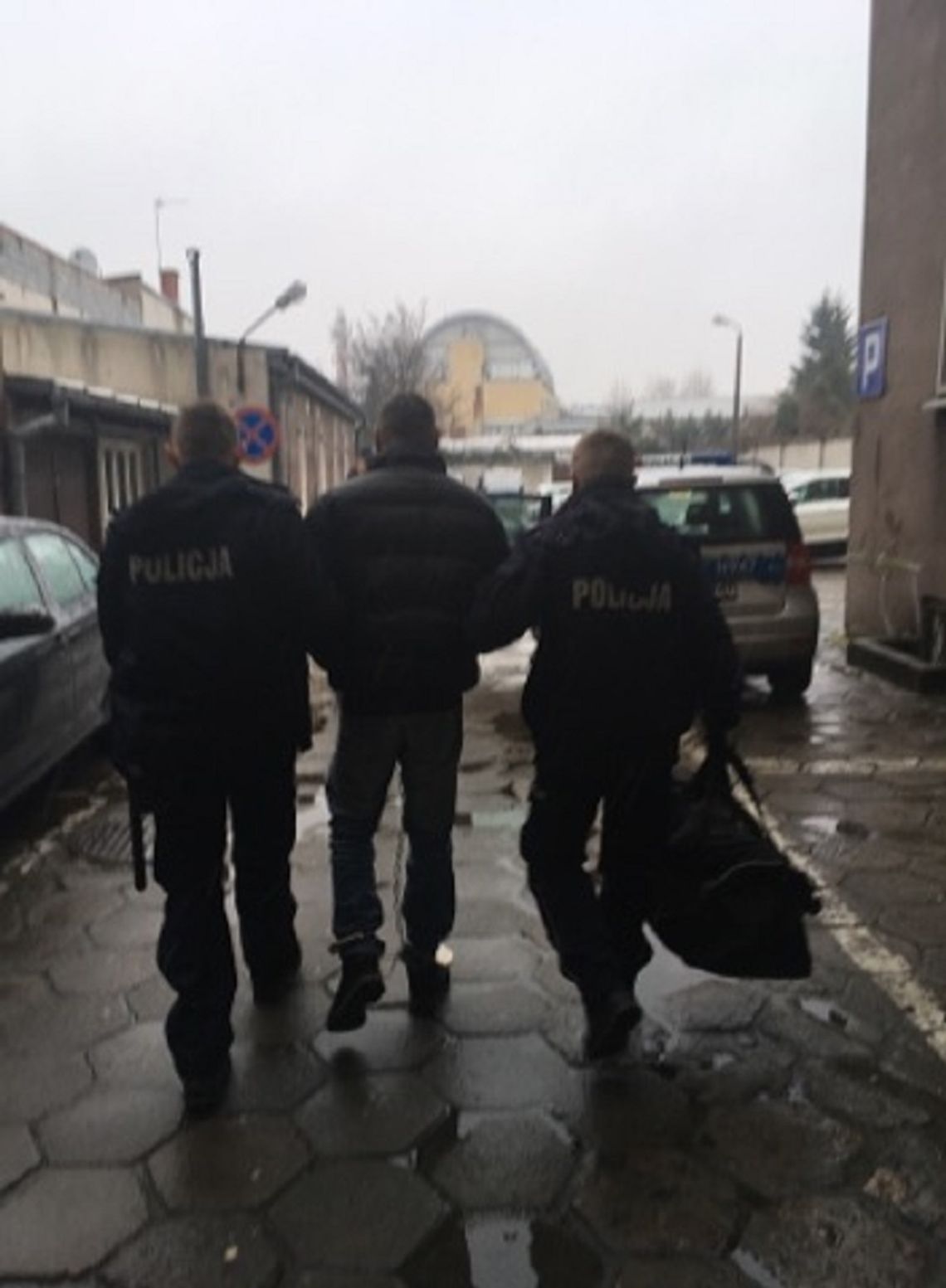 Teresińscy policjanci ujęli poszukiwanego mężczyznę