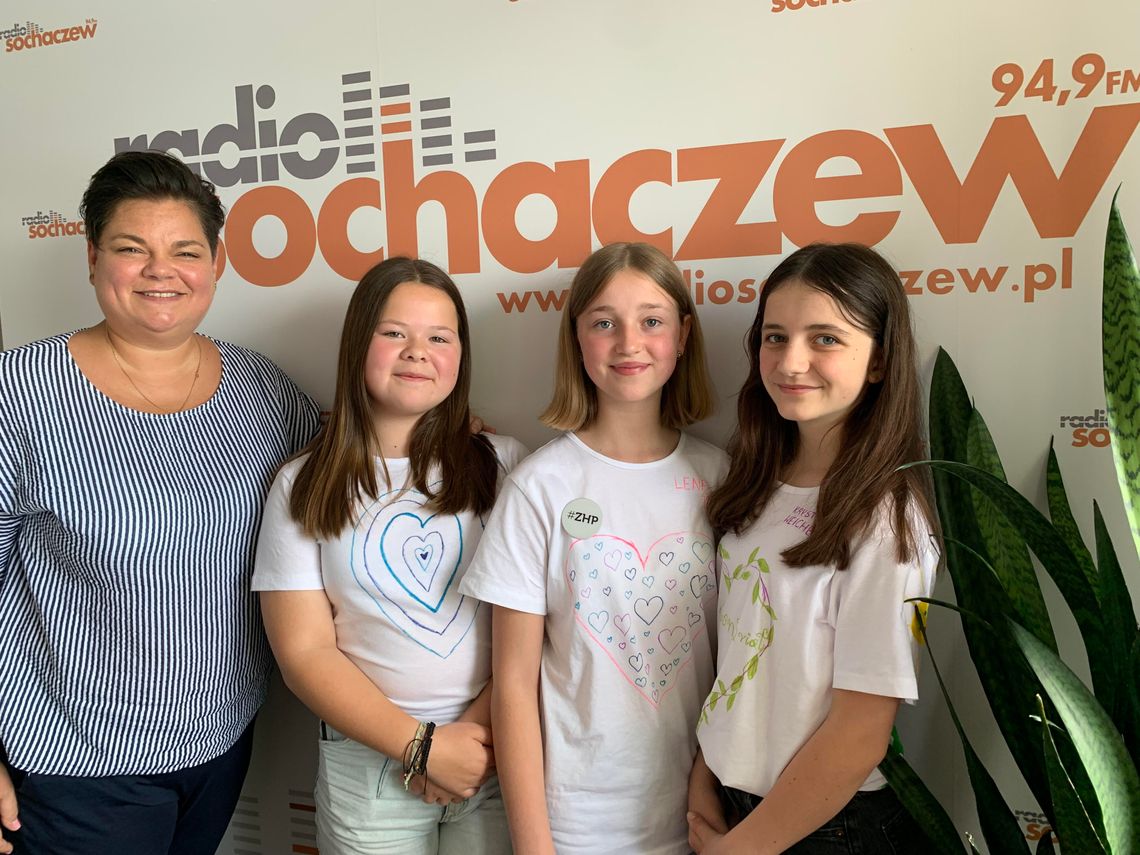 Wolontariuszki na szóstkę Wolontariuszki na szóstkę