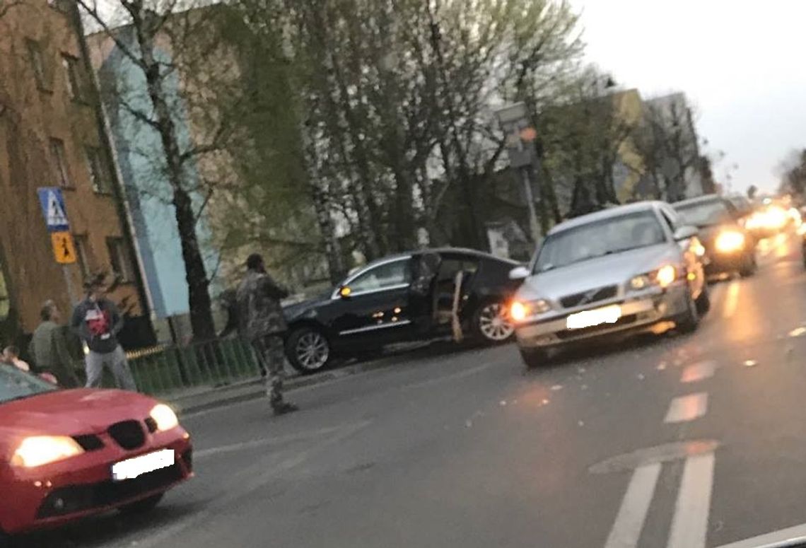 Wypadek na skrzyżowaniu ulic Pokoju i Staszica